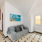 Casa Rachele - Con Posto Auto Privato A 300 M Finale Ligure