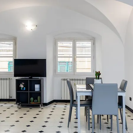 Casa Rachele - Con Posto Auto Privato A 300 M Appartement Finale Ligure