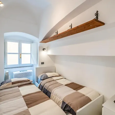 Casa Rachele - Con Posto Auto Privato A 300 M דירה פינאלה ליגורה