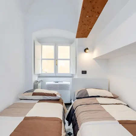 Casa Rachele - Con Posto Auto Privato A 300 M *
