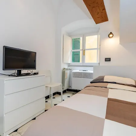 Casa Rachele - Con Posto Auto Privato A 300 M דירה *