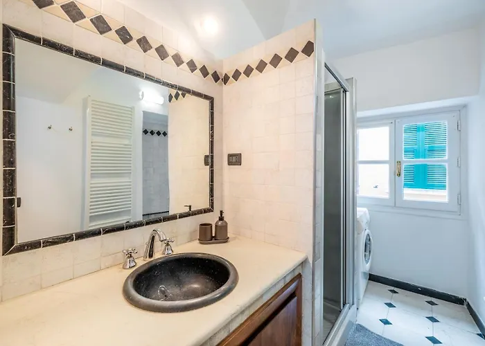 Appartement Casa Rachele - Con Posto Auto Privato A 300 M Finale Ligure