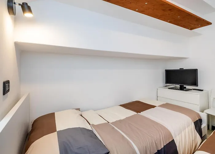 Casa Rachele - Con Posto Auto Privato A 300 M * Finale Ligure